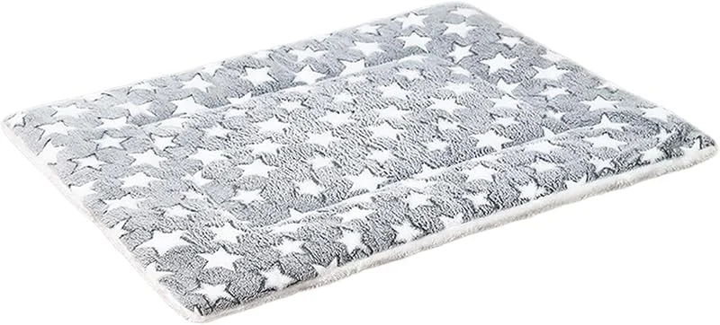 Warmes Hundebett für den Winter, warmes Bett für Katzen — Heizung Warmepumpe